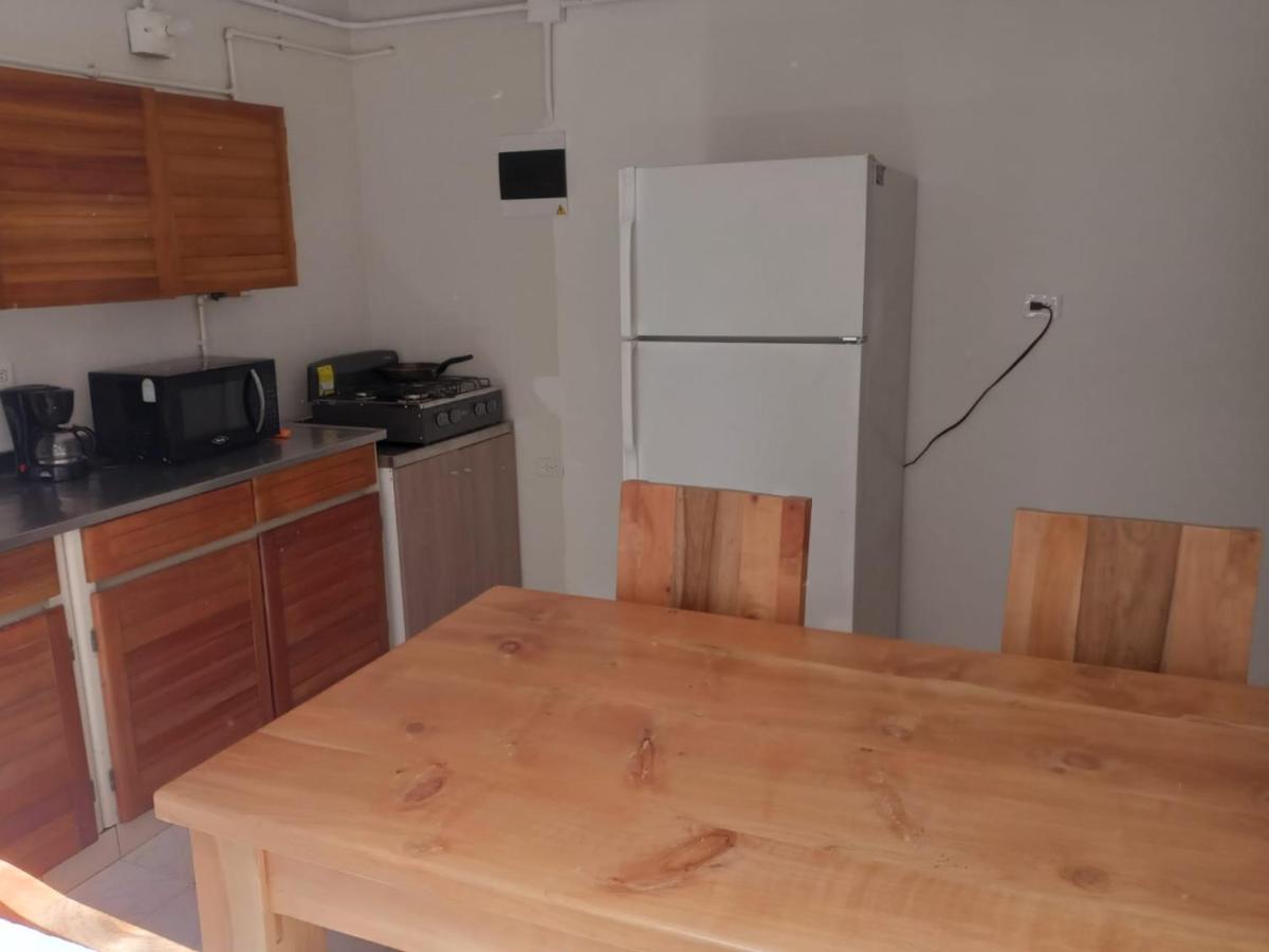 Road Living Home Меделин Екстериор снимка